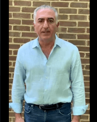 خیابان دست شماست، نگهش دارید.